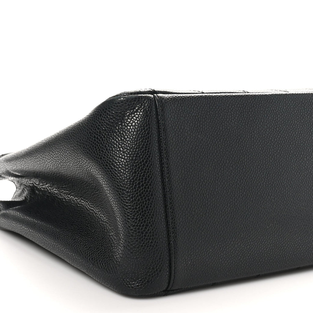 Caviar Quilted Grand Shopping Tote GST Black