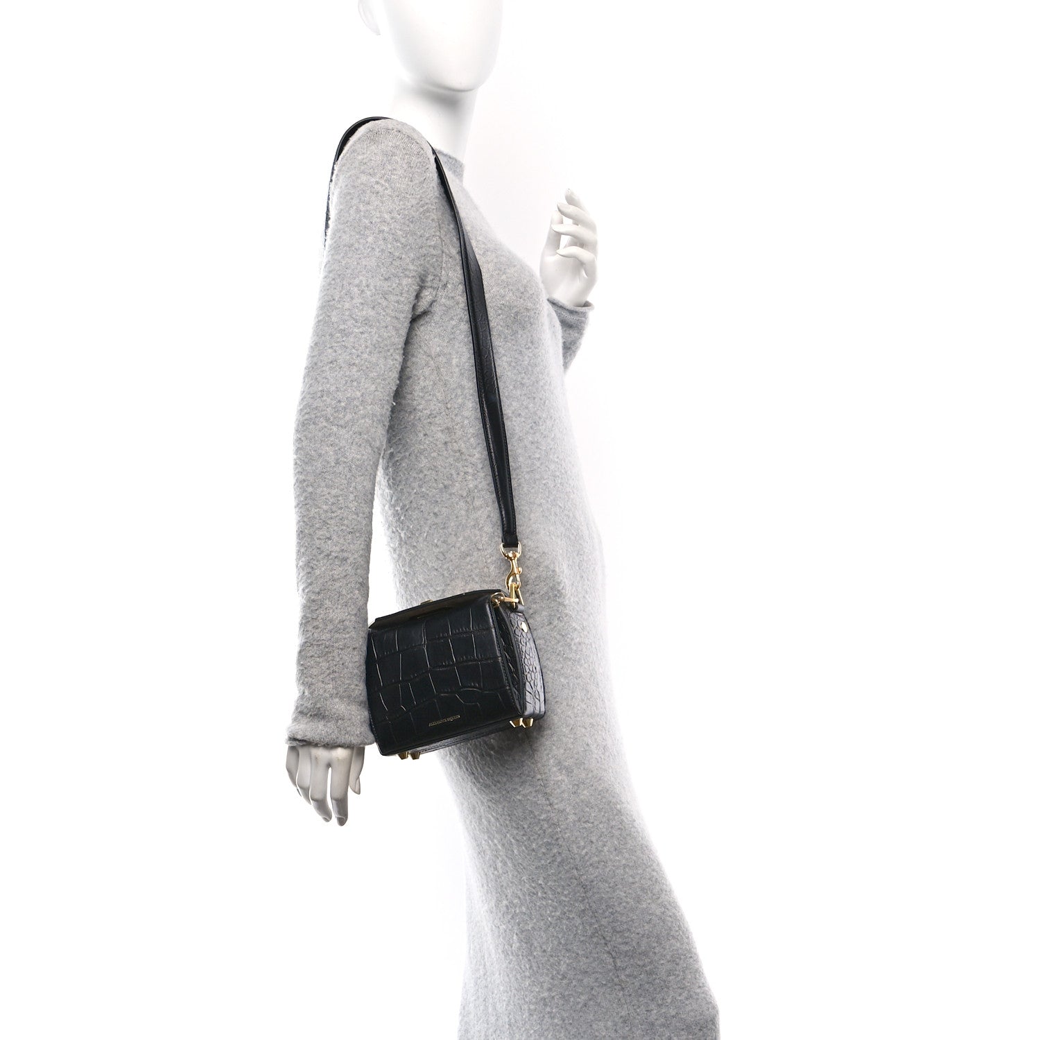 Calfskin Crocodile Embossed Box Shoulder Bag 19 Black