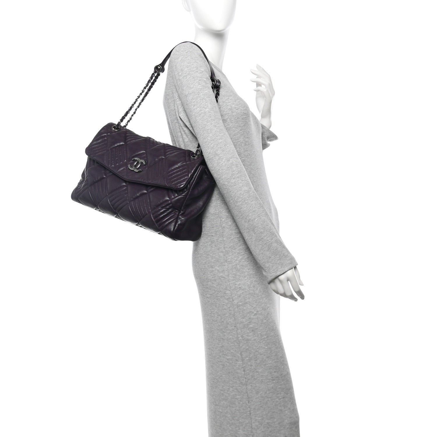 Lambskin In And Out XL Maxi Flap Dark Purple