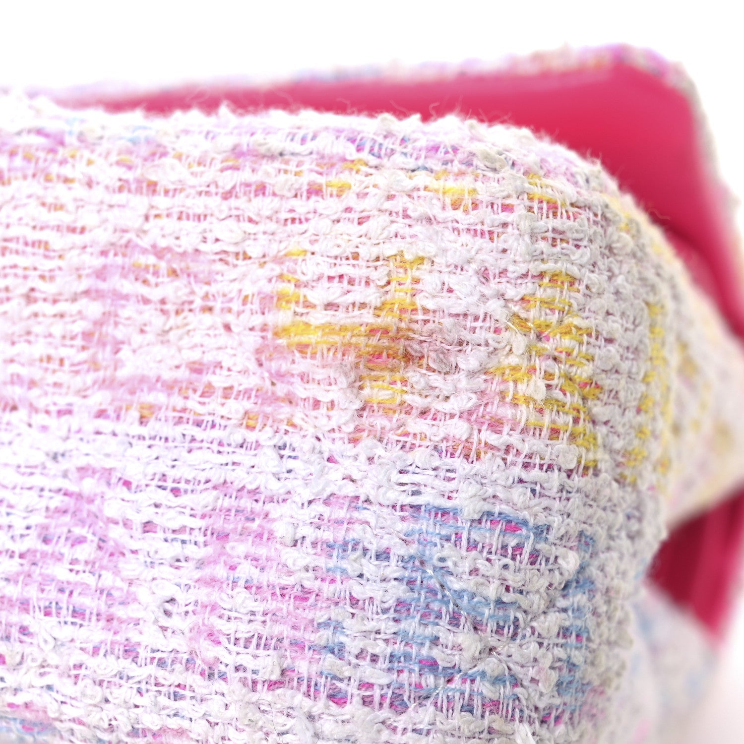 Tweed Quilted Enamel CC Logo Medium Double Flap Pink Multicolor