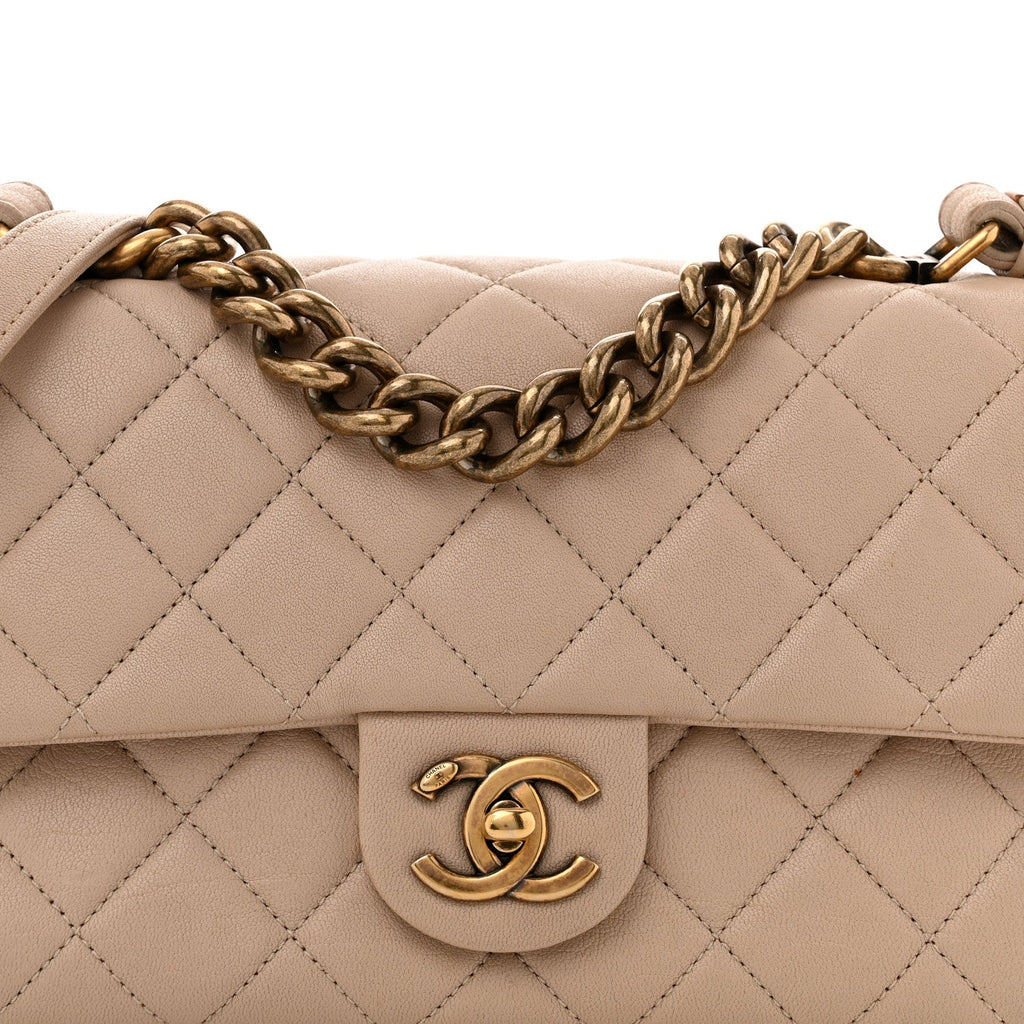 Shiny Sheepskin Quilted Small Trapezio Flap Beige