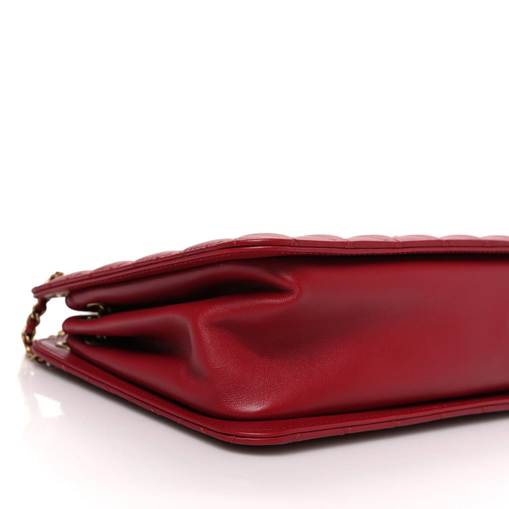 Calfskin Quilted CC Chain Accordion Tote Red