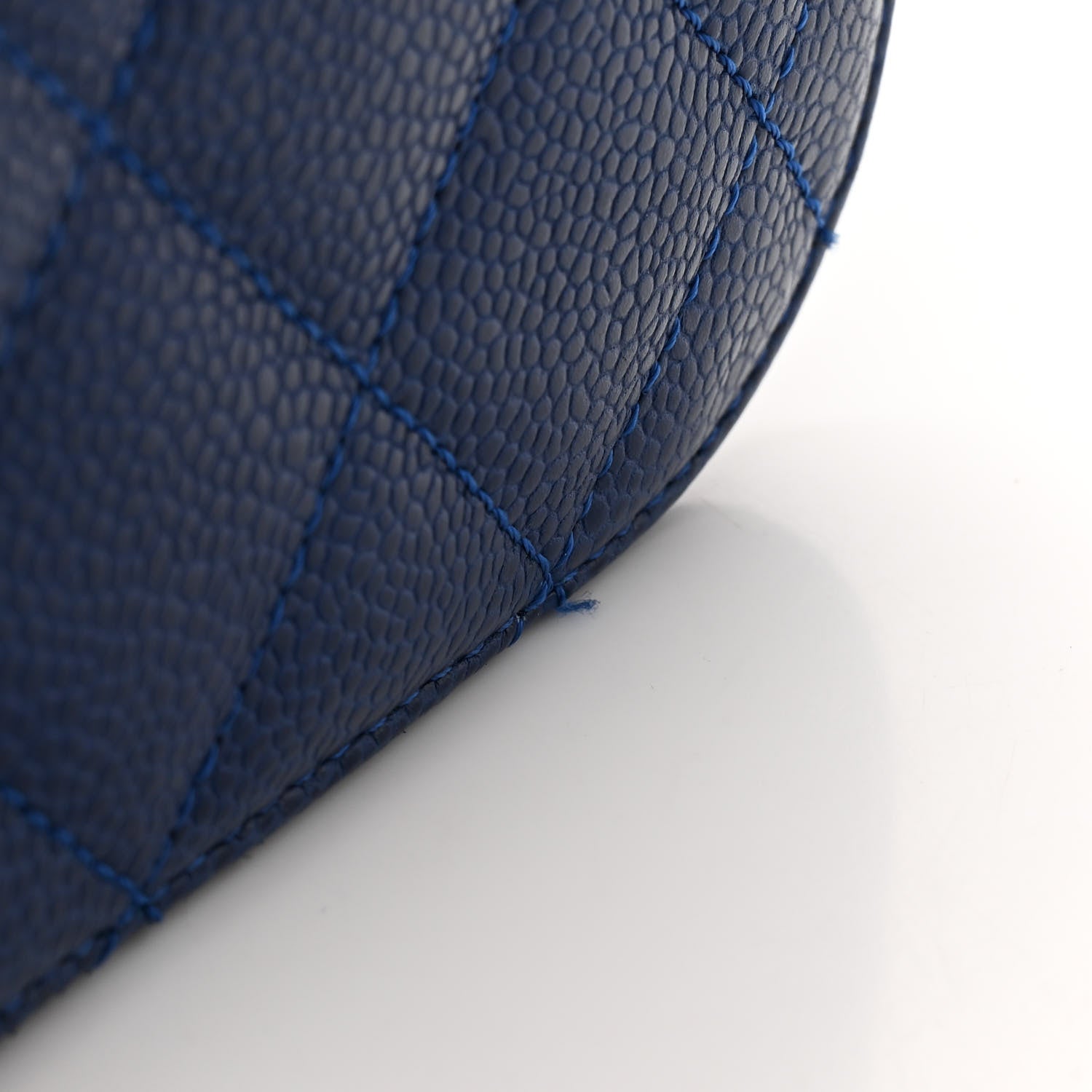 Caviar Large Carry Around Flap Bag Blue