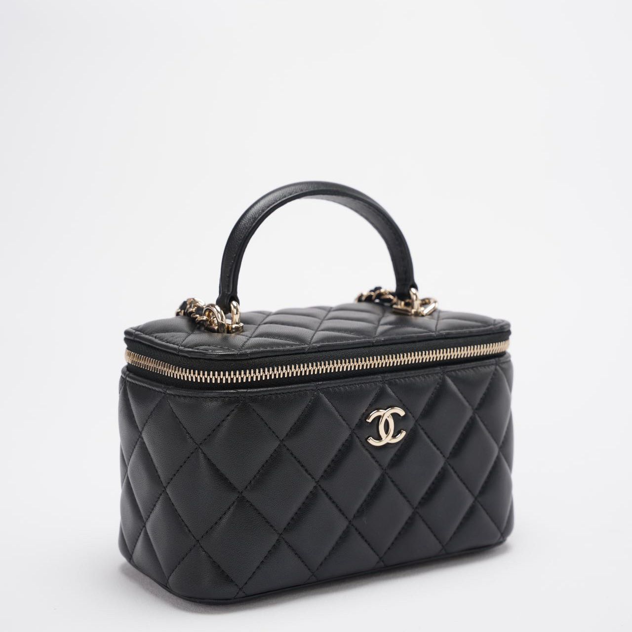 Chanel Vanity Case Bag Black Quilted Lambskin Bag with Gold Hardware 2021