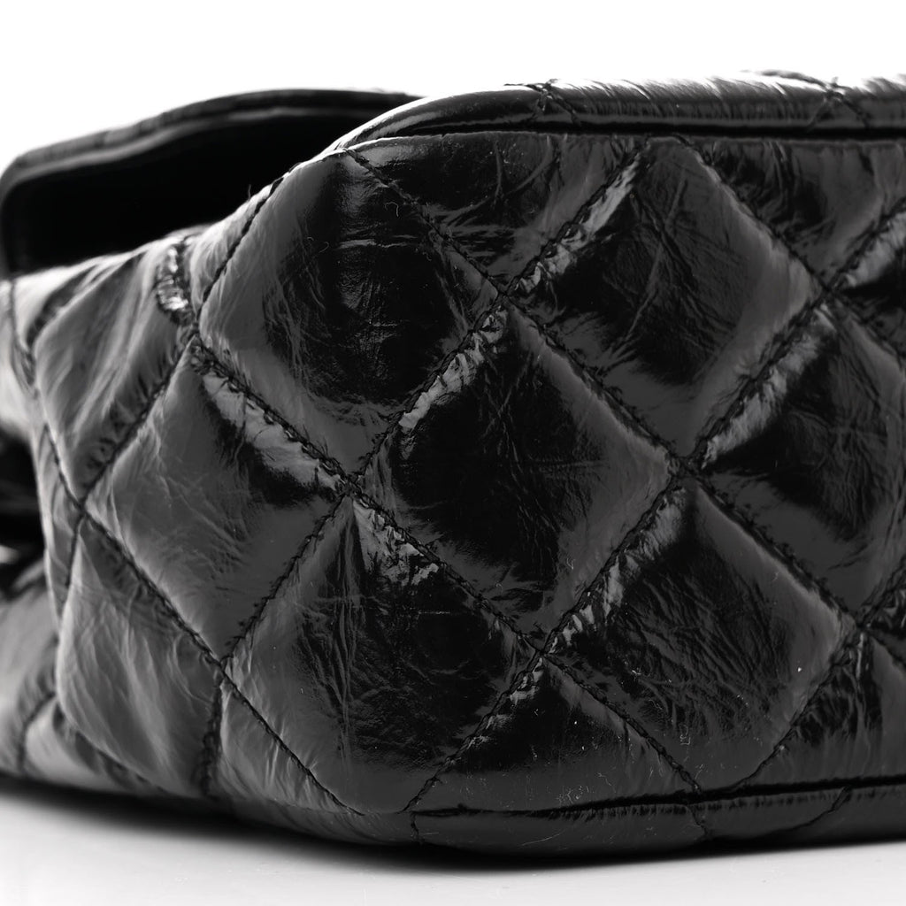 Shiny Crumpled Calfskin Quilted Wavy CC Hobo Black
