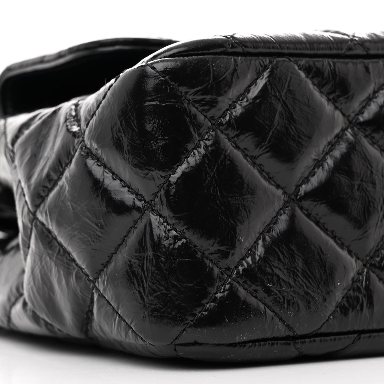 Shiny Crumpled Calfskin Quilted Wavy CC Hobo Black
