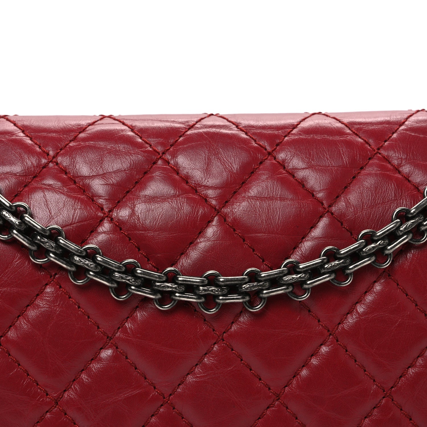 Aged Calfskin Quilted 2.55 Reissue 225 Flap Red