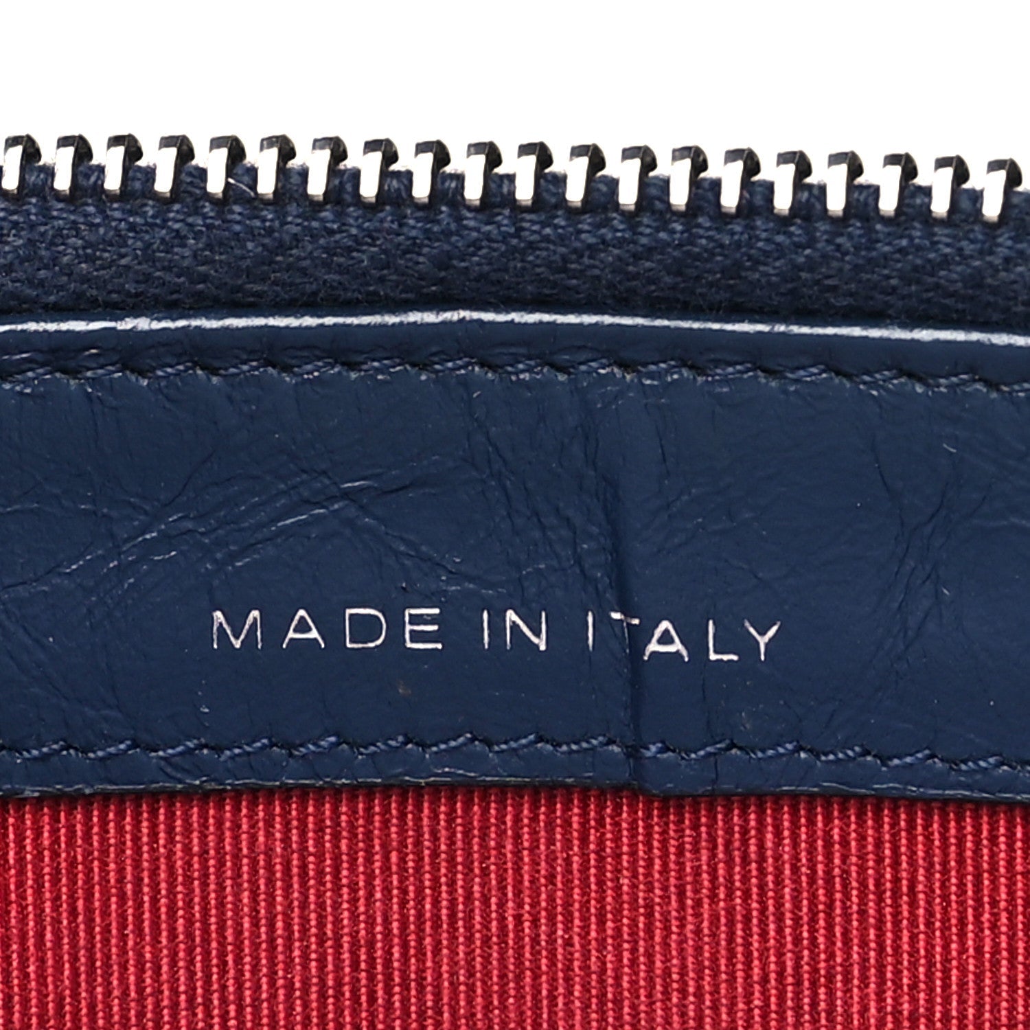 Aged Calfskin Quilted Small Gabrielle Clutch With Chain Navy Black