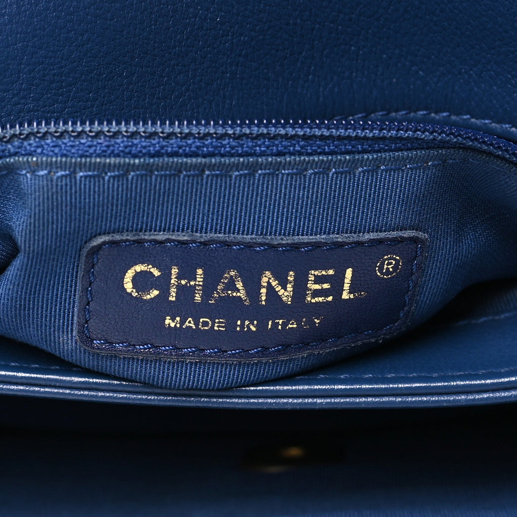Grained Calfskin Snakeskin Small Chevron Chic Top Handle Flap Blue