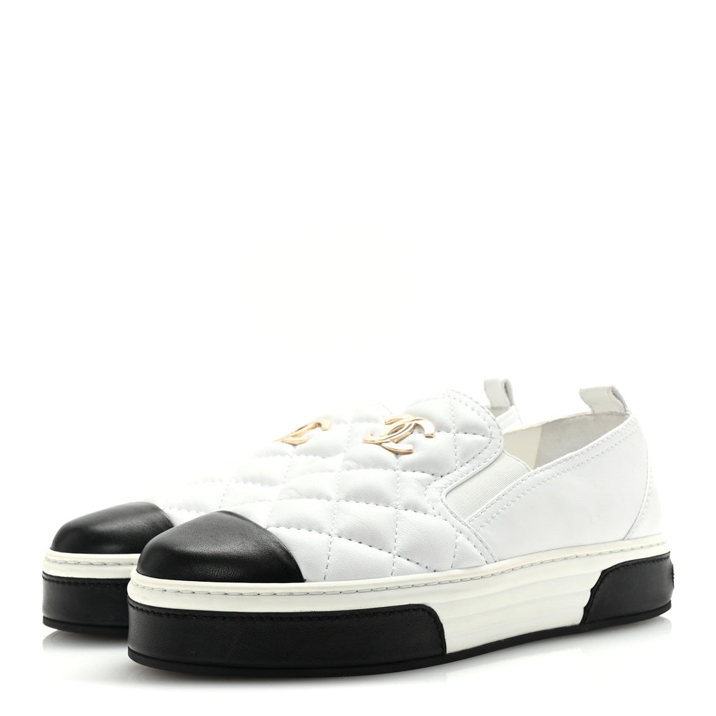 Lambskin Quilted Womens CC Stroll Sneakers 38 White