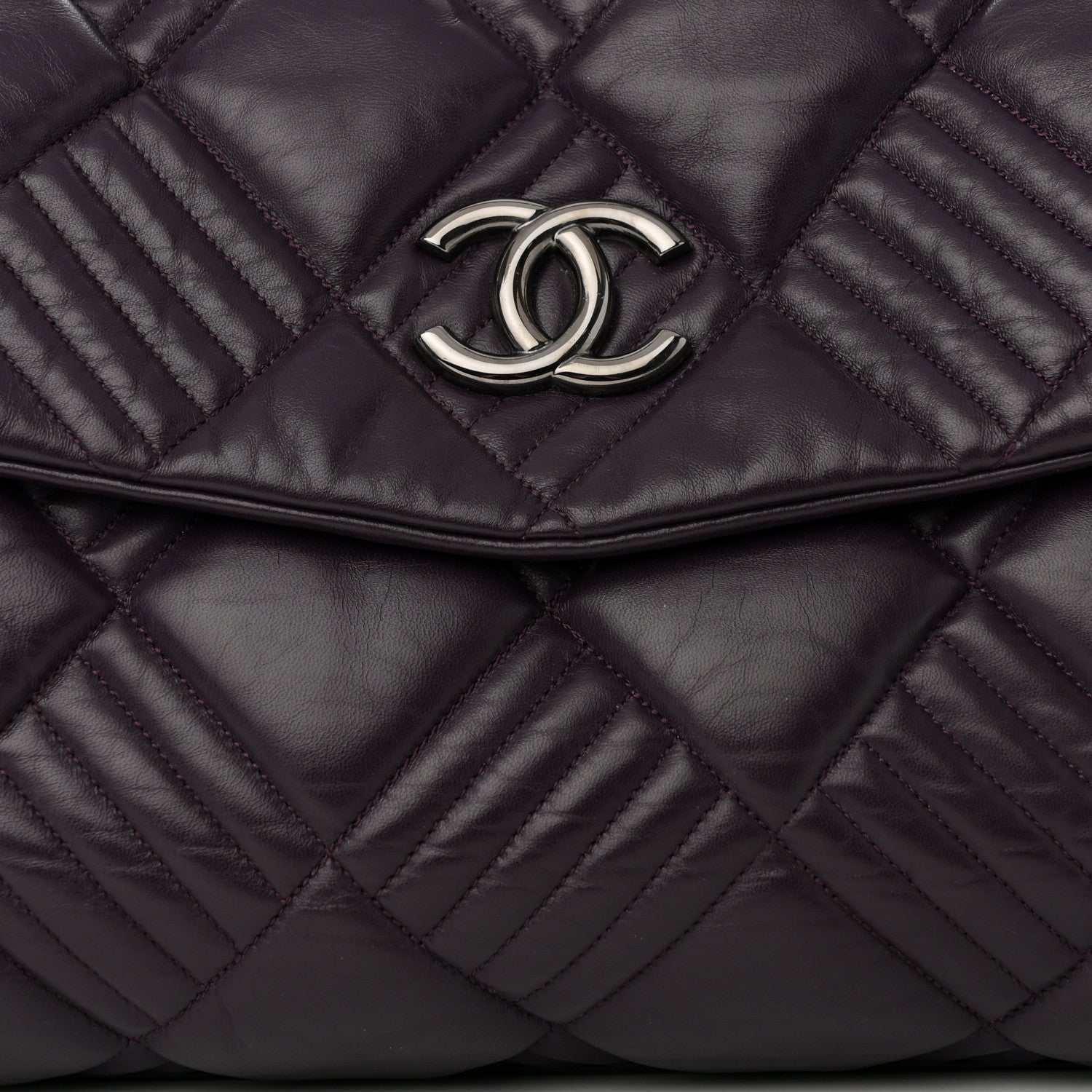 Lambskin In And Out XL Maxi Flap Dark Purple