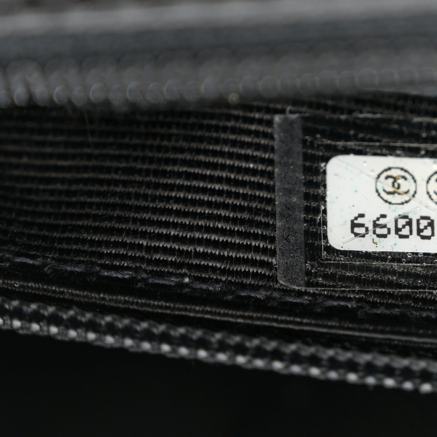 Lambskin Bekko Resin Medium Single Flap Black