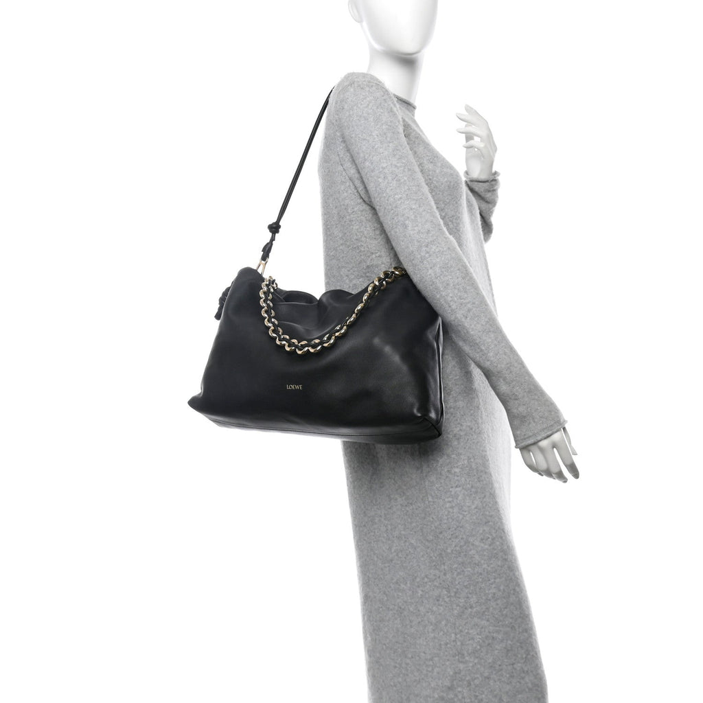 Mellow Nappa Donut Chain Large Flamenco Knot Clutch Black