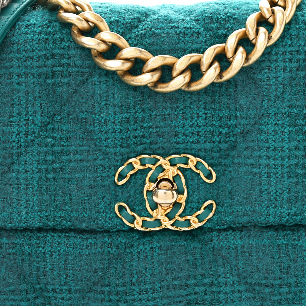 Tweed Quilted Medium Chanel 19 Flap Green