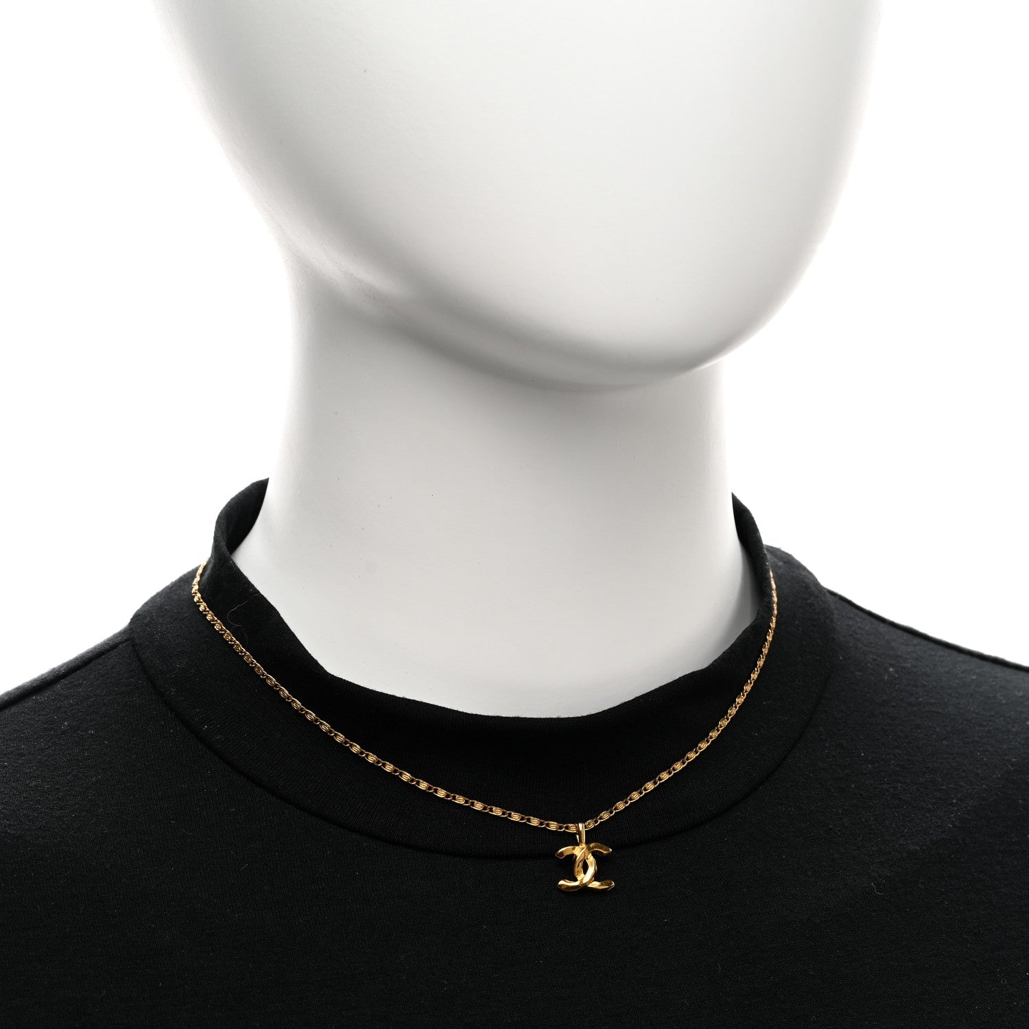 Metal CC Chain Pendant Necklace Gold