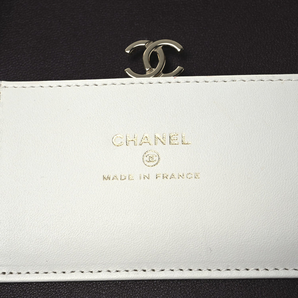 Lambskin Minaudiere Vanity With Handle White