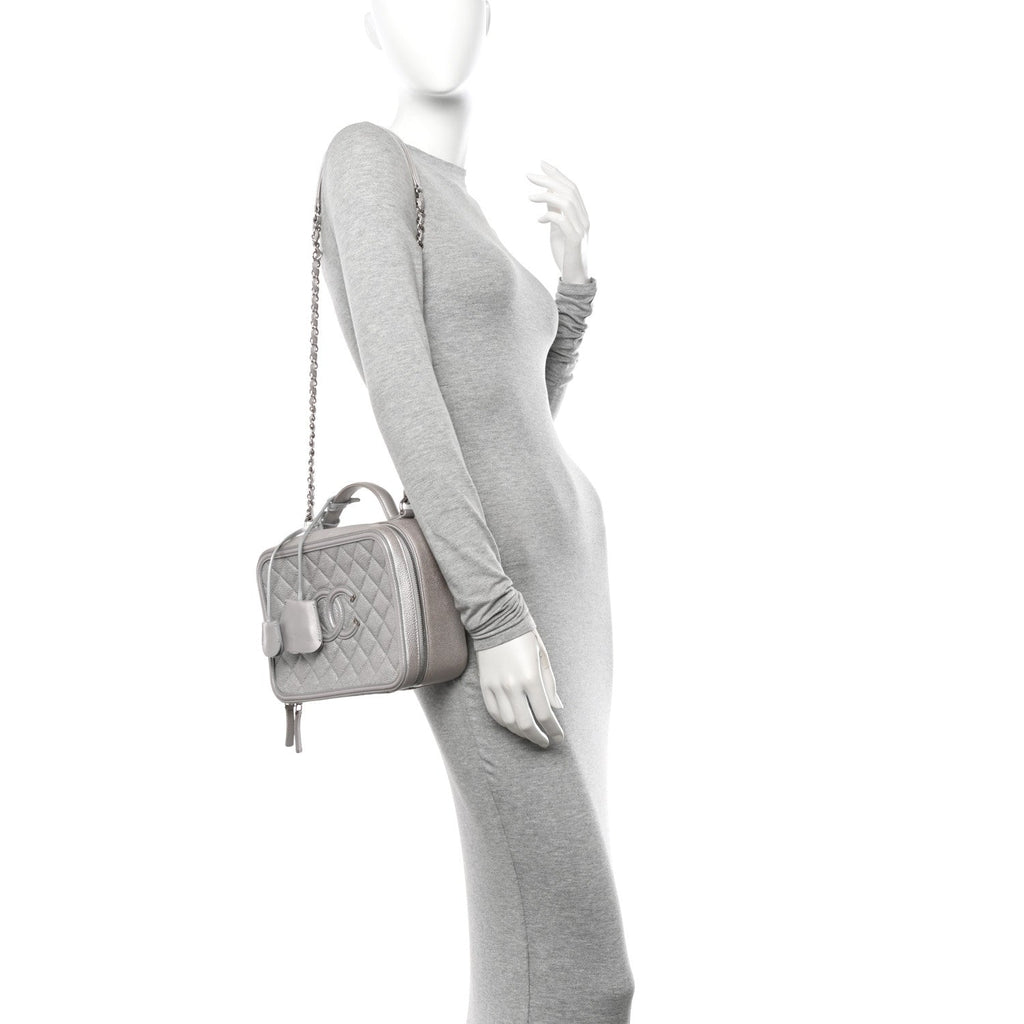 Metallic Caviar Quilted Large CC Filigree Vanity Case Silver