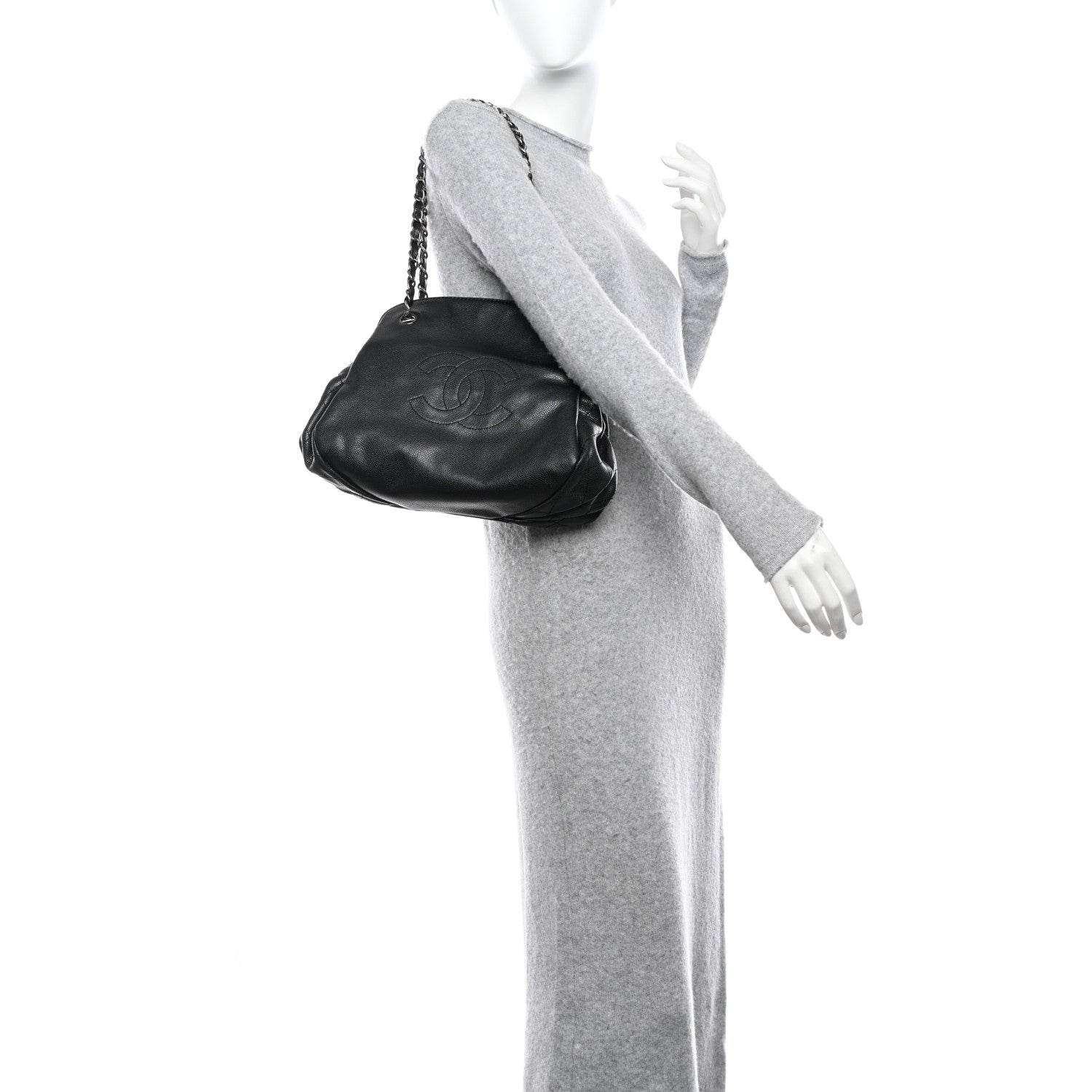 Caviar 31 CC Shoulder Bag Black