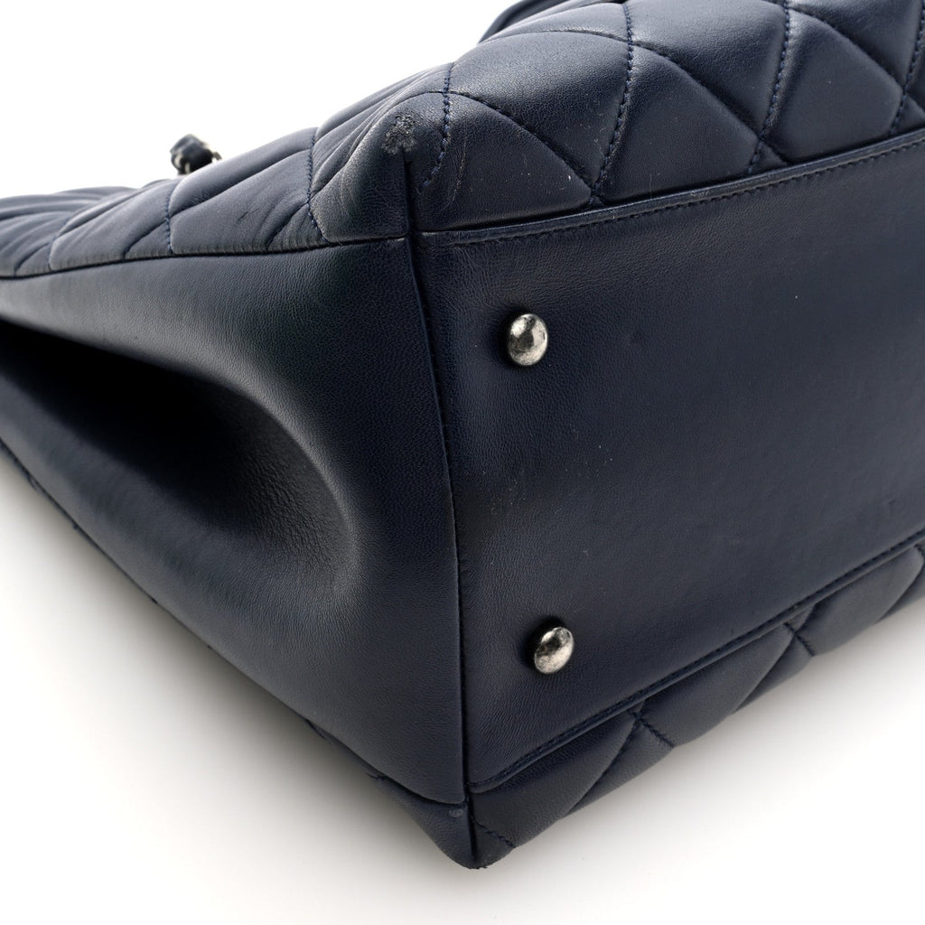 Lambskin Quilted Trendy CC Tote Navy