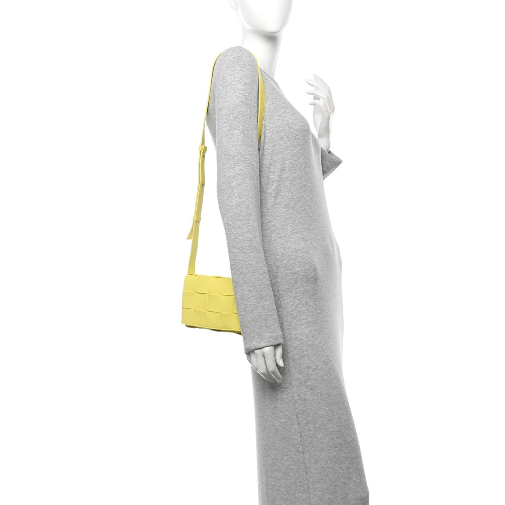 Lambskin Maxi Intrecciato Small Cassette Crossbody Bag Lemonade