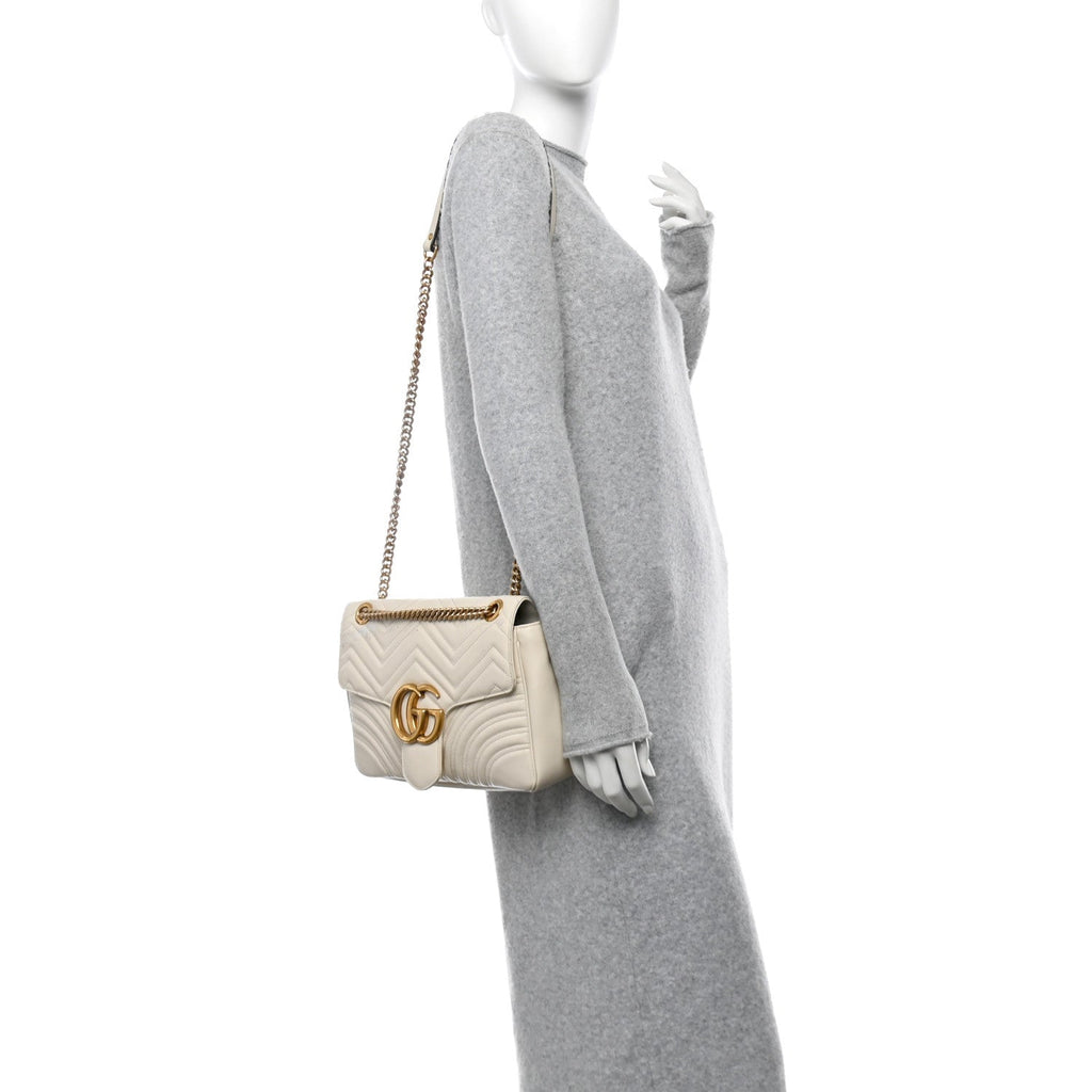 Calfskin Matelasse Medium GG Marmont Shoulder Bag White