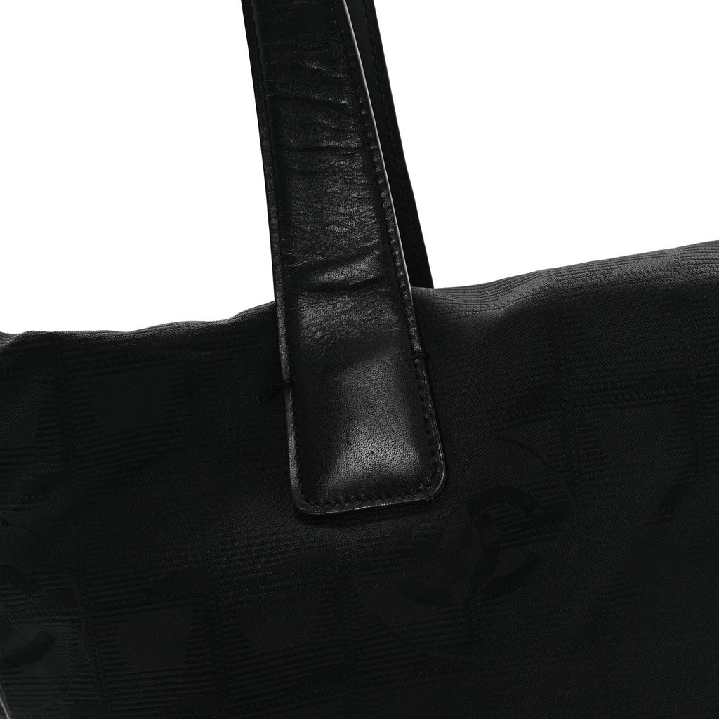 Nylon Medium Travel Tote Black