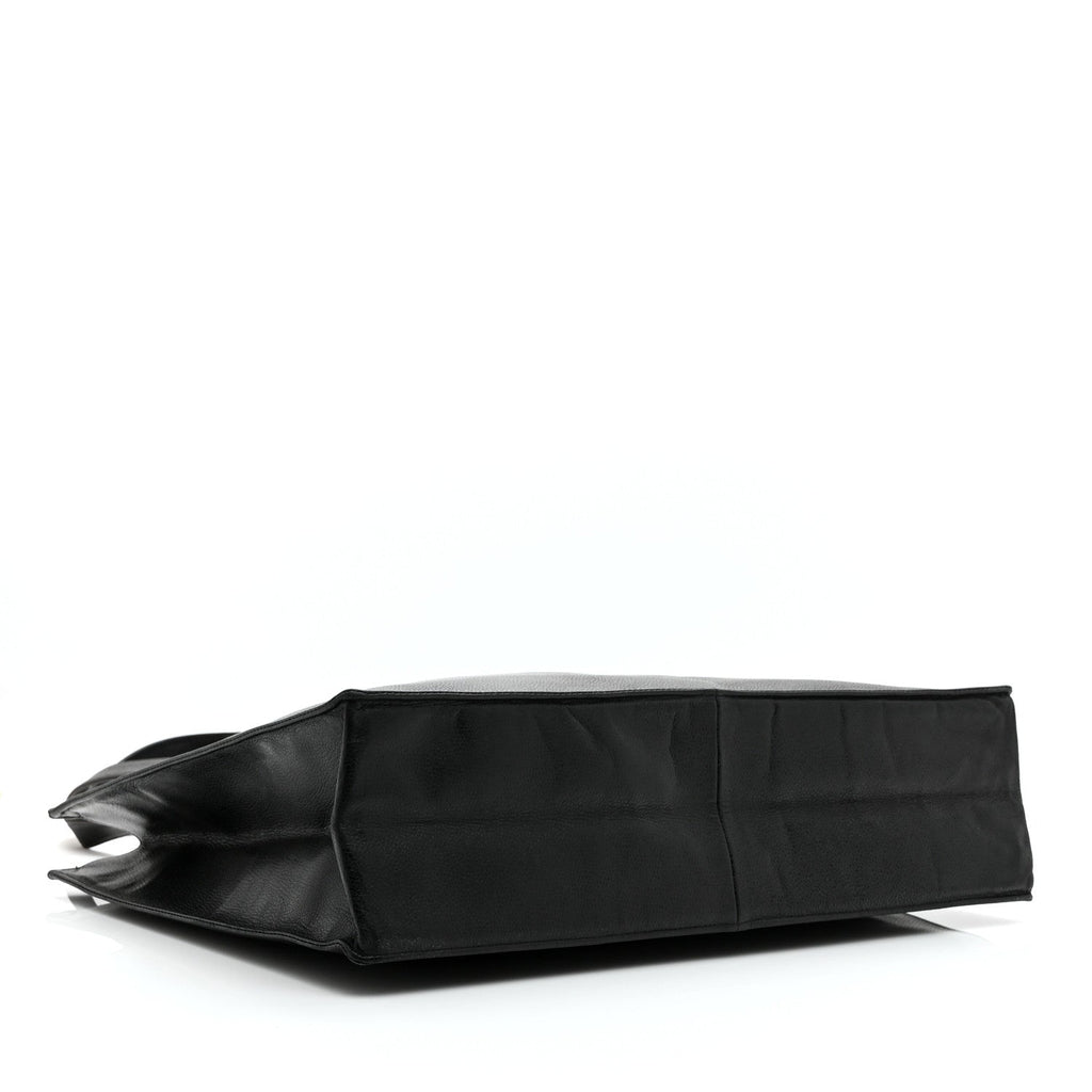 Caviar CC Tote Black
