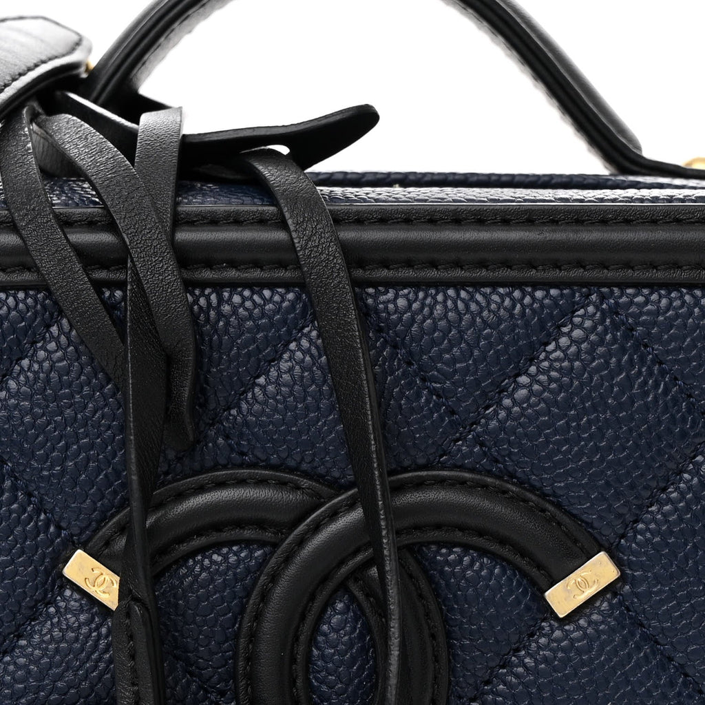 Caviar Quilted Small CC Filigree Vanity Case Navy Black