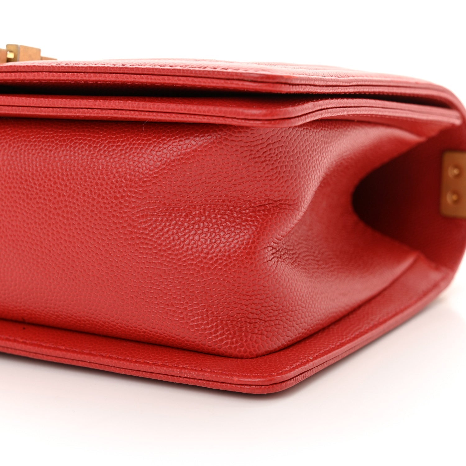 Caviar Chevron Quilted Medium Boy Flap Red