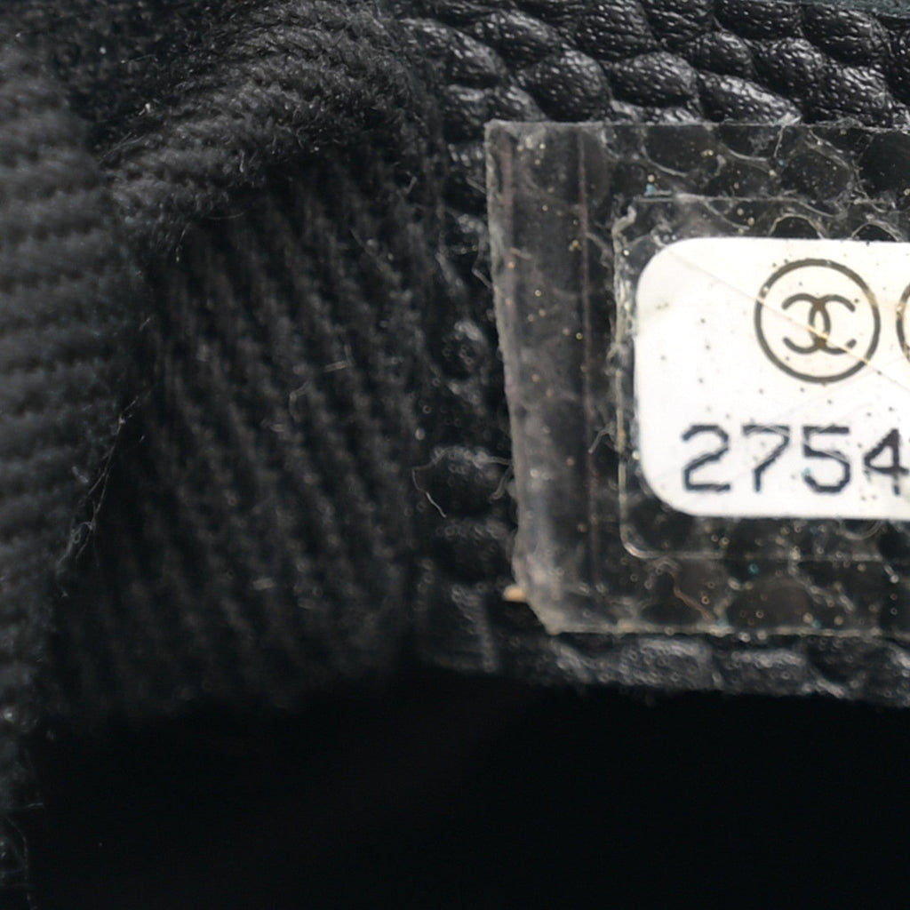 Grained Calfskin Stitched Small Drawstring Bag Black