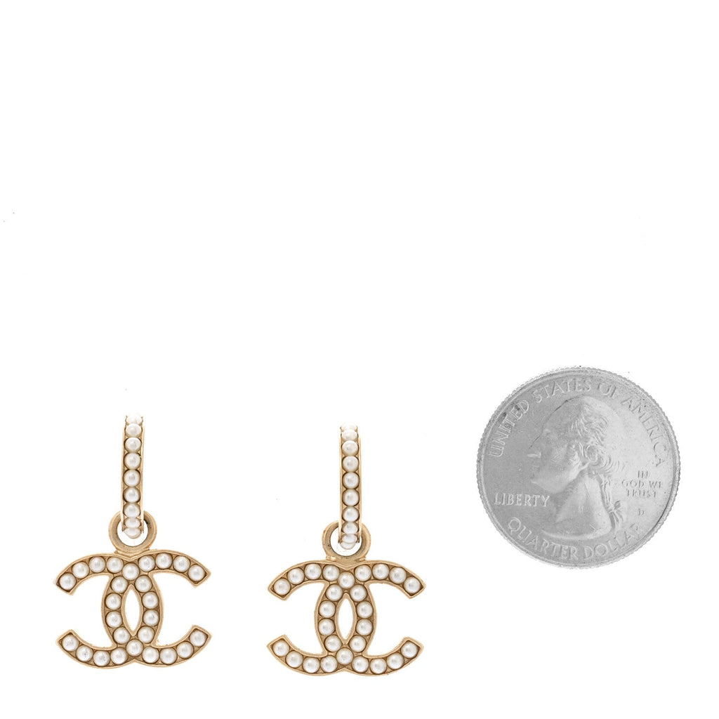 Pearl CC Hoop Drop Earring Gold