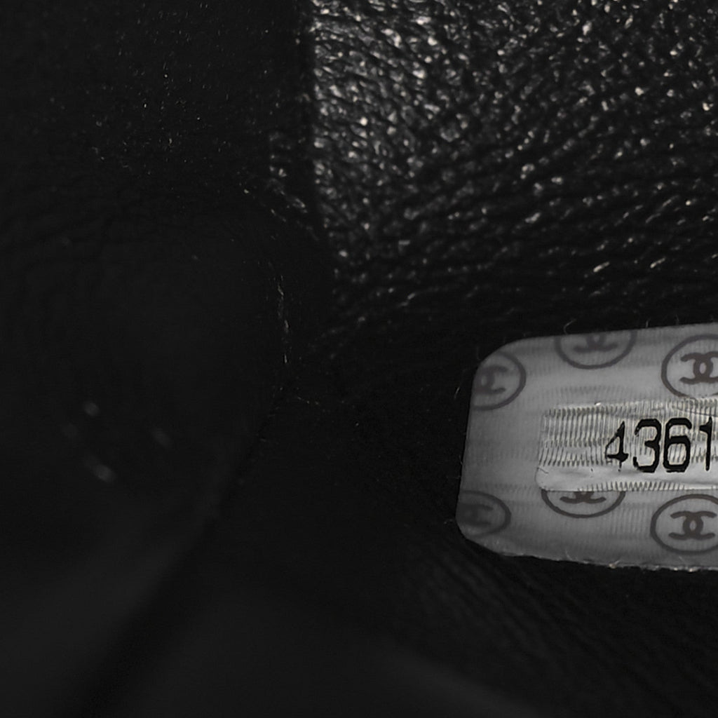 Caviar Quilted Medium Single Flap Black
