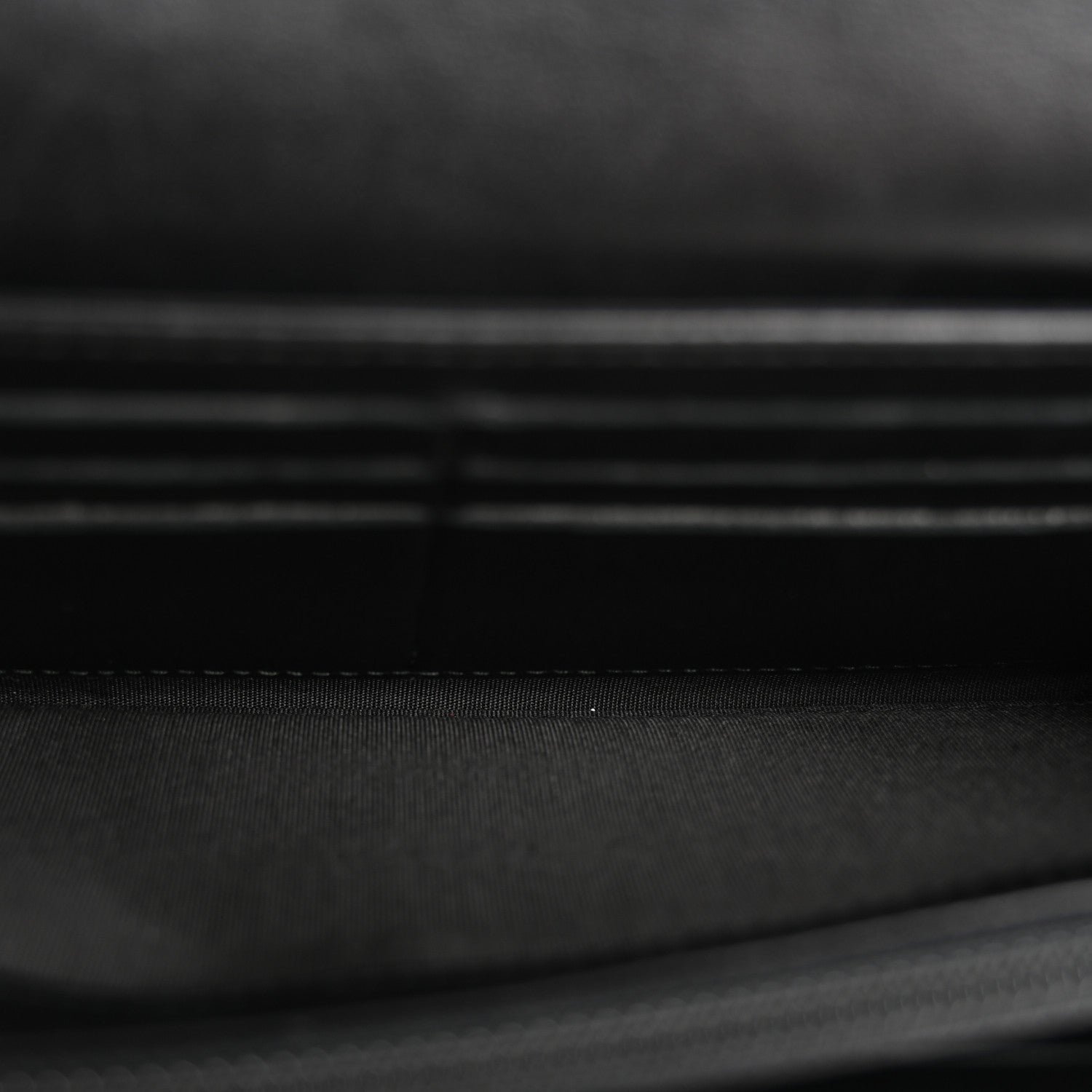 Lambskin Quilted CC Chic Gusset Wallet Black