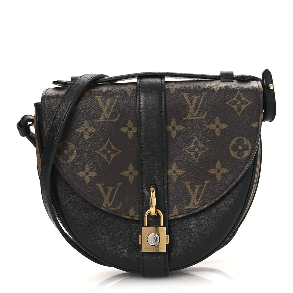 Reverse Monogram Chantilly Lock Black