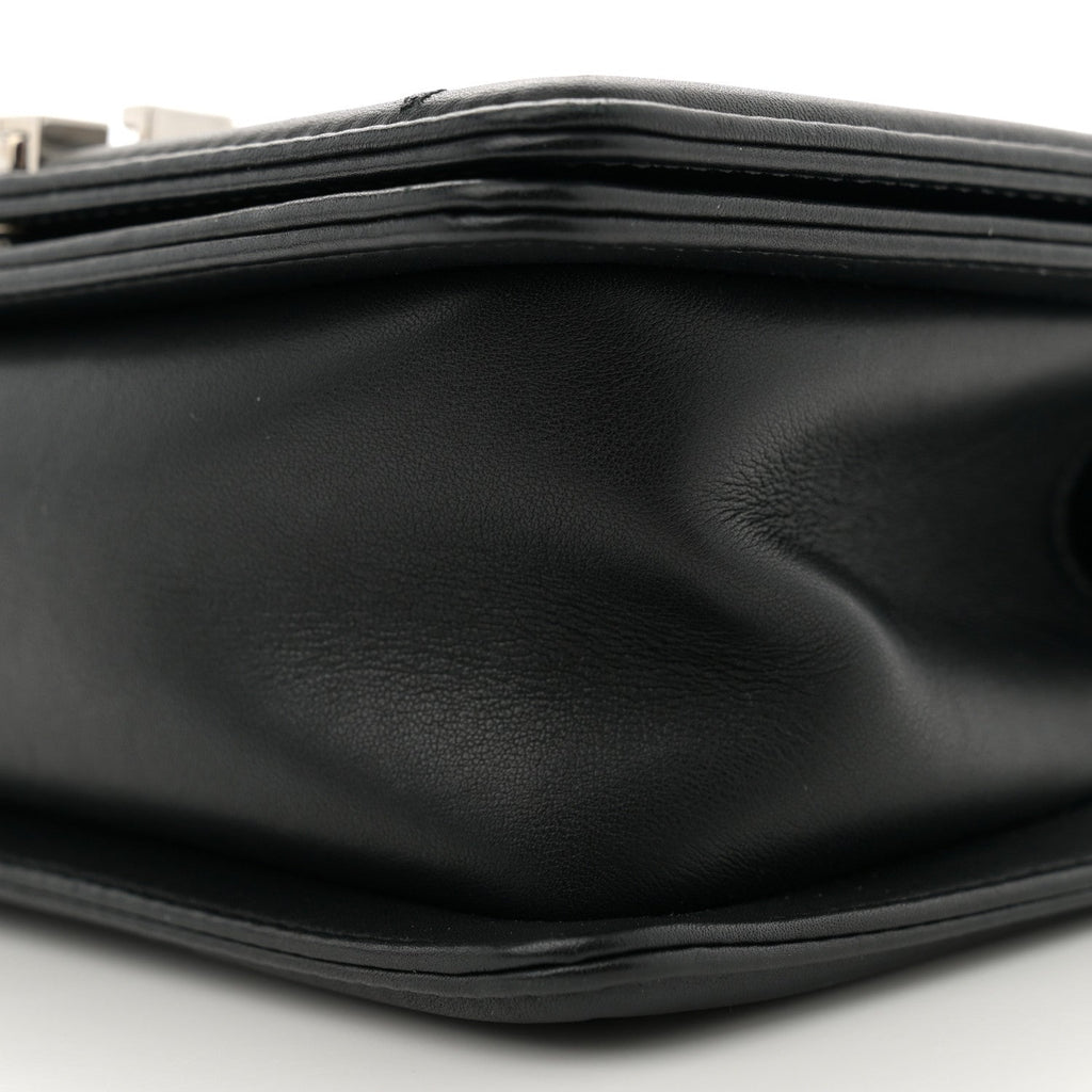 Lambskin Chevron Quilted Small Boy Flap Black