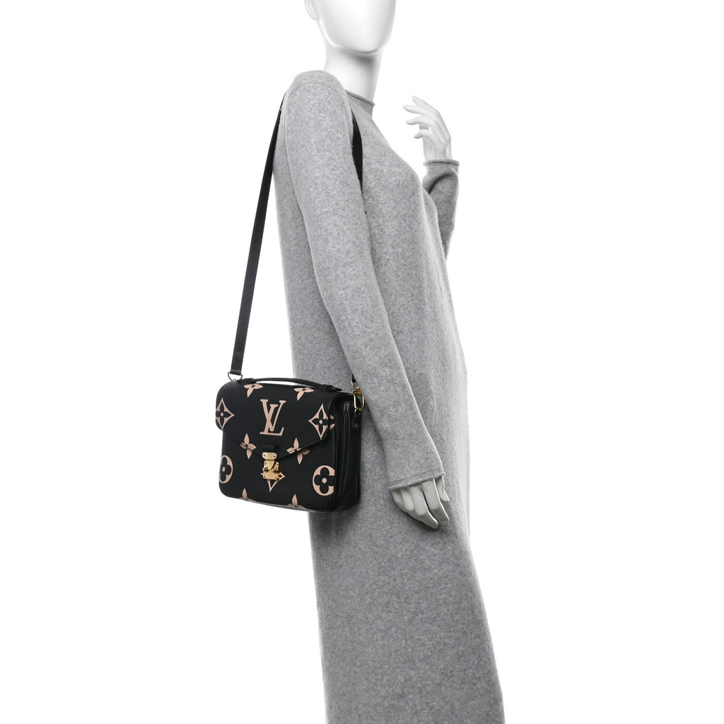 Empreinte Monogram Giant Pochette Metis Black Beige