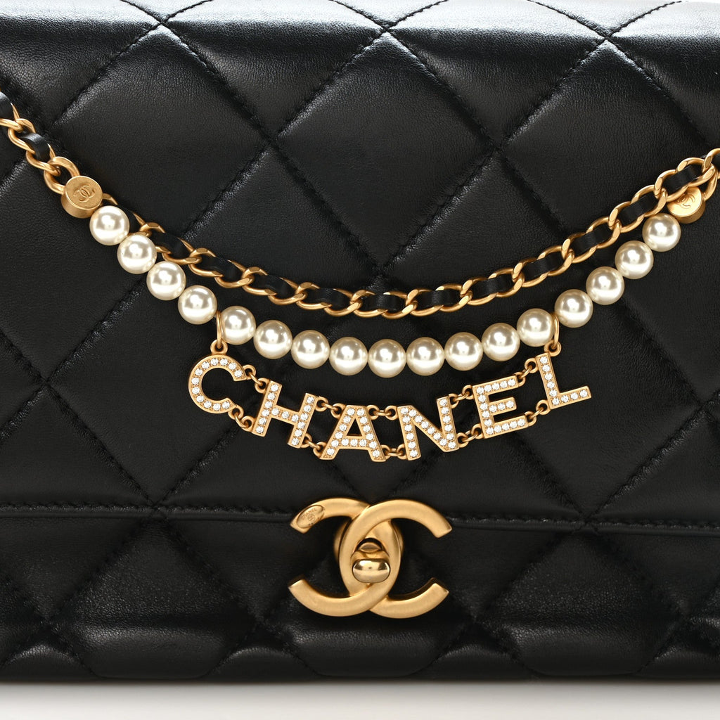 Shiny Lambskin Quilted Mini Pearl Logo Flap Black