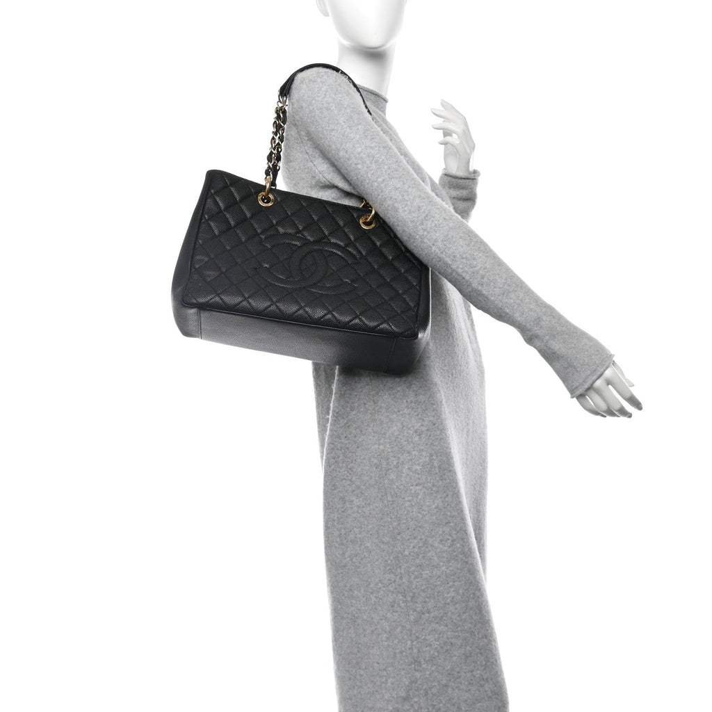 Caviar Quilted Grand Shopping Tote GST Black