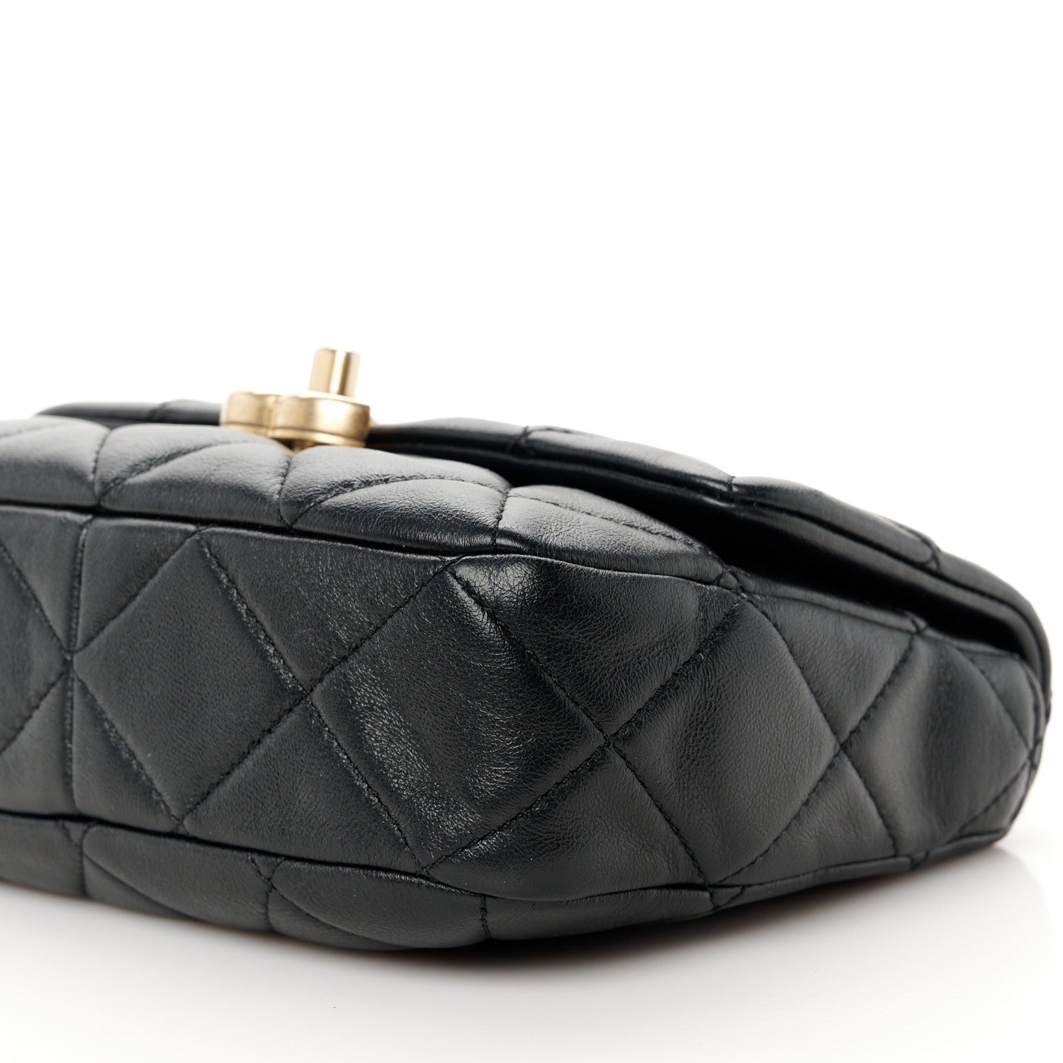 Lambskin Quilted Mini Lacquered Chain Flap Black