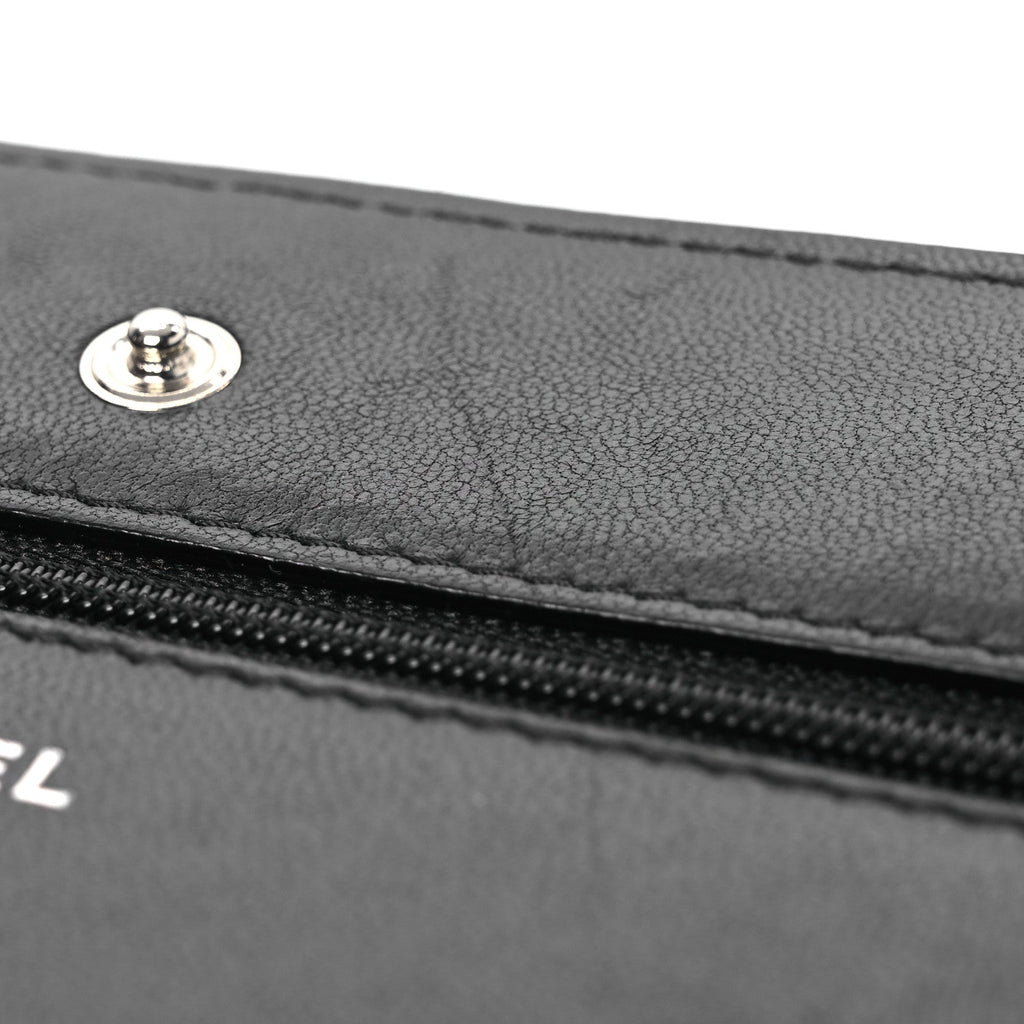 Lambskin Quilted Wallet On Chain WOC Black