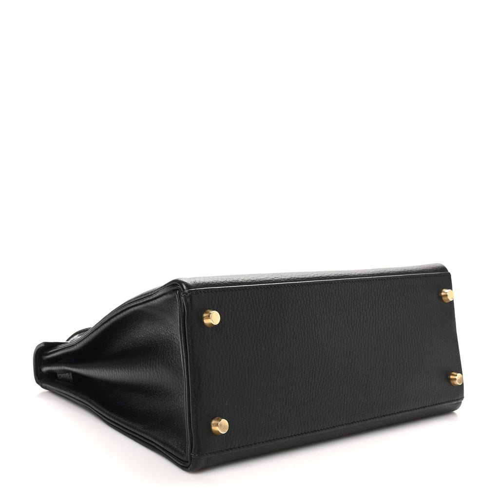 Taurillon Clemence Kelly Retourne 28 Black