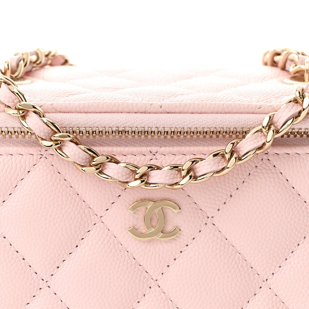 Caviar Quilted Small Vanity Case With Chain Light Pink