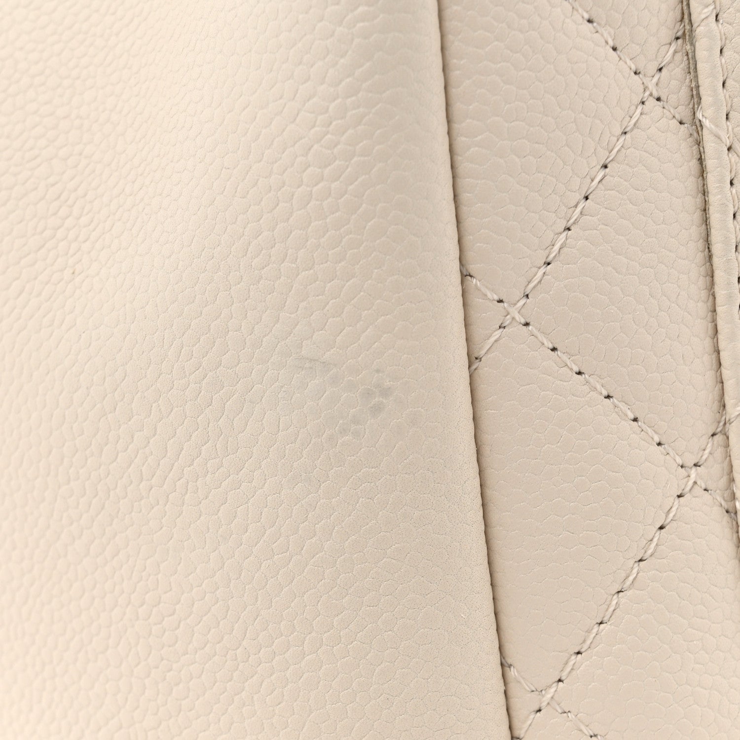 Caviar Quilted Grand Shopping Tote GST White