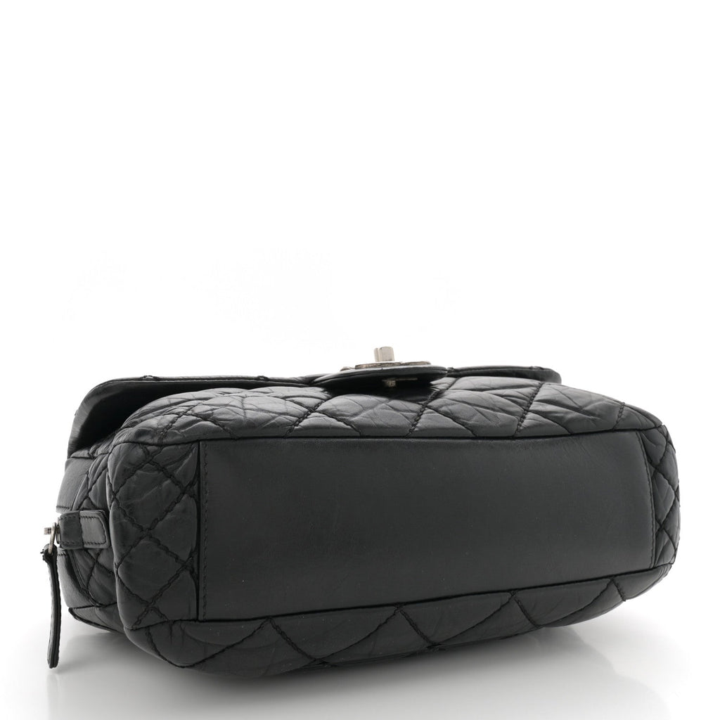 Aged Calfskin Medium New Portobello Flap Black