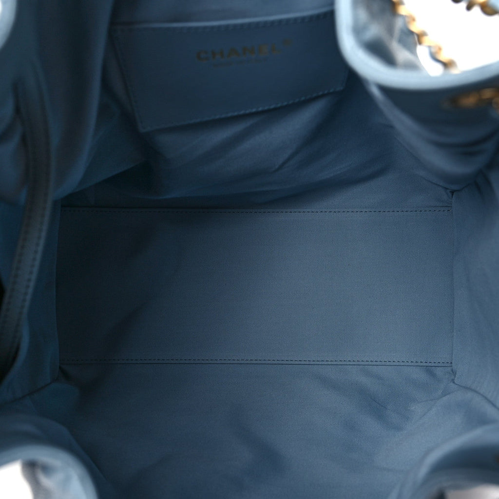 Caviar Quilted Medium Chanel 25 Handbag Blue