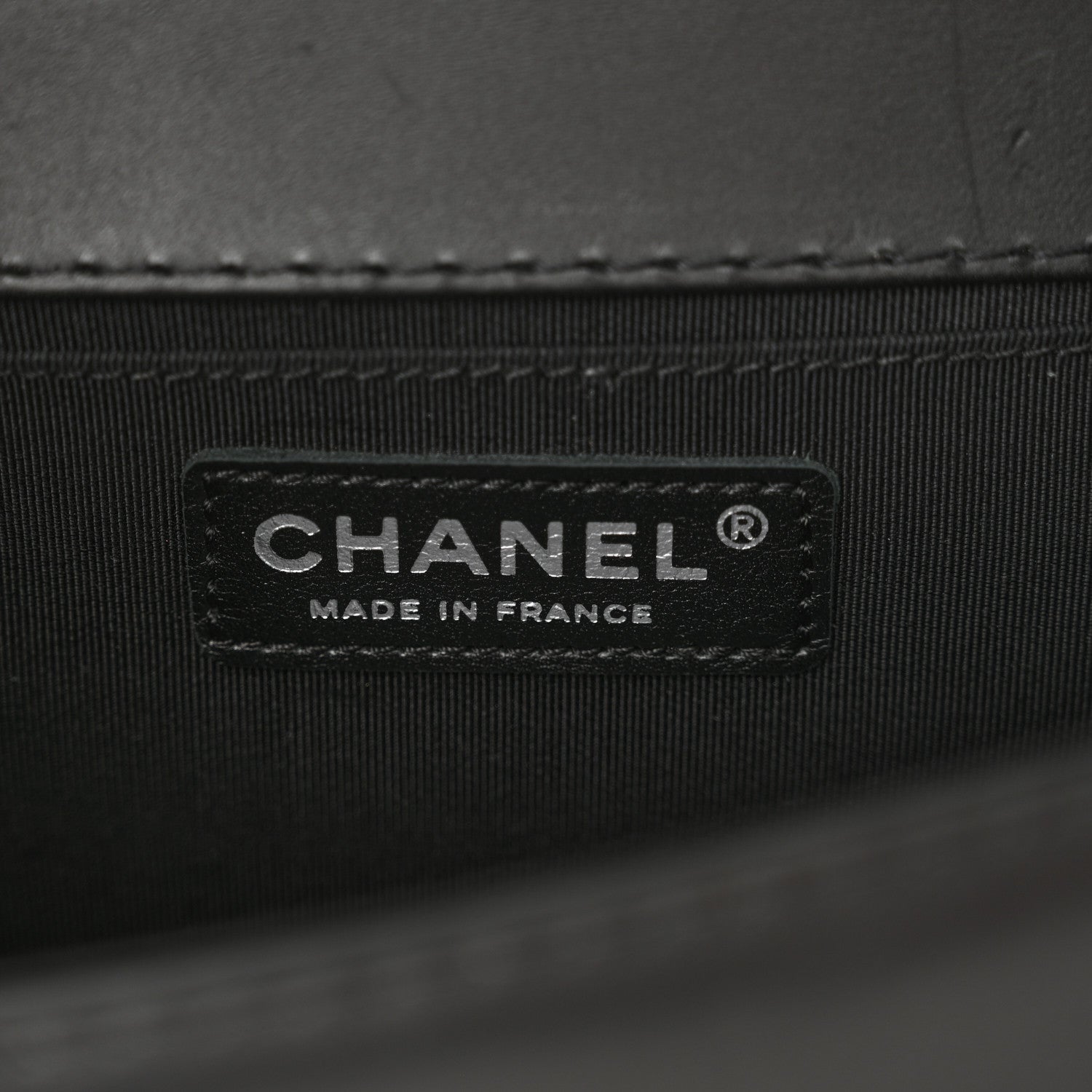 Calfskin Stitched Medium Boy Flap Black