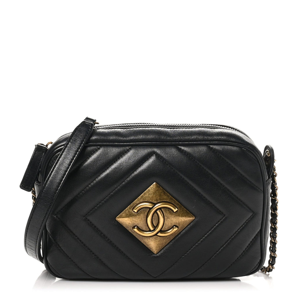 Lambskin Chevron Quilted Pyramid CC Camera Case Black