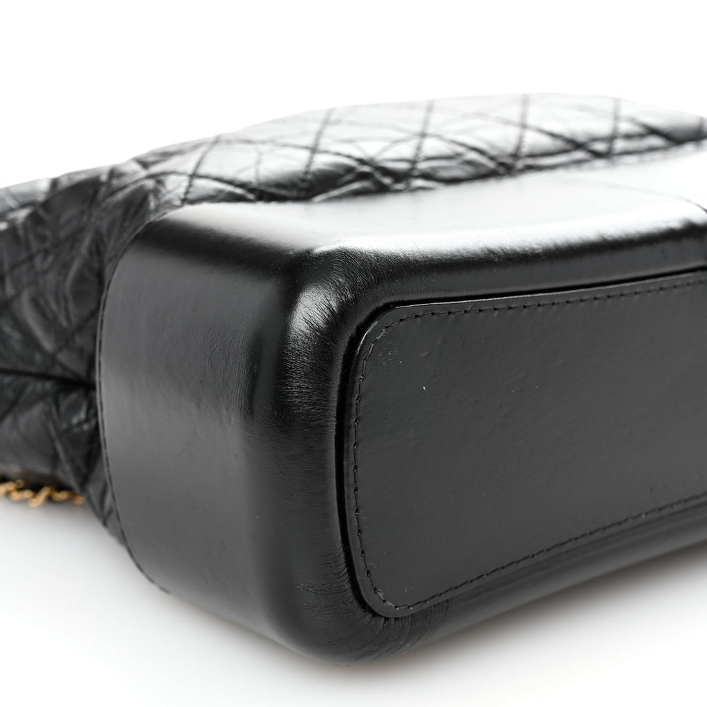Aged Calfskin Quilted Medium Gabrielle Hobo Black