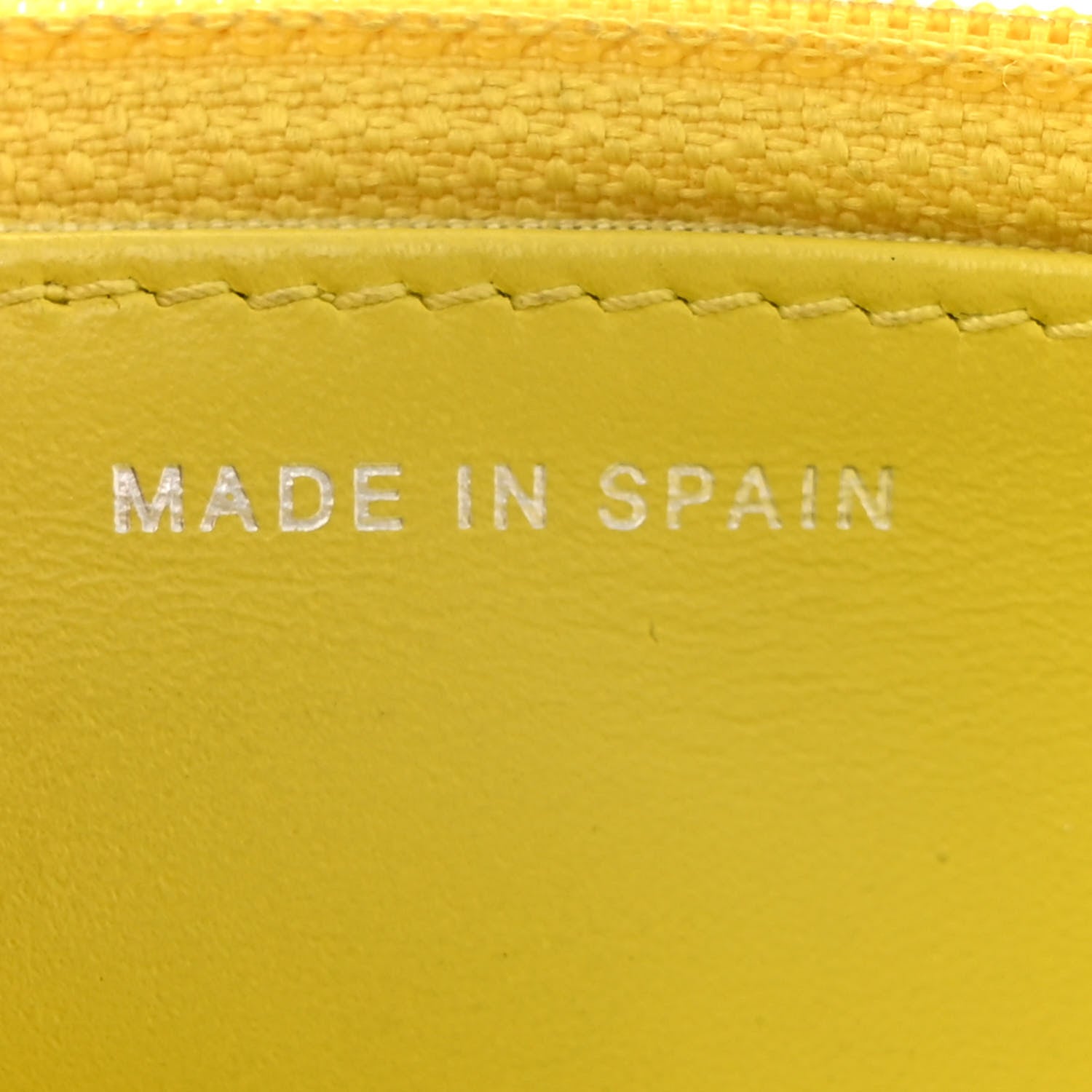 Caviar Timeless CC Wallet on Chain WOC Yellow