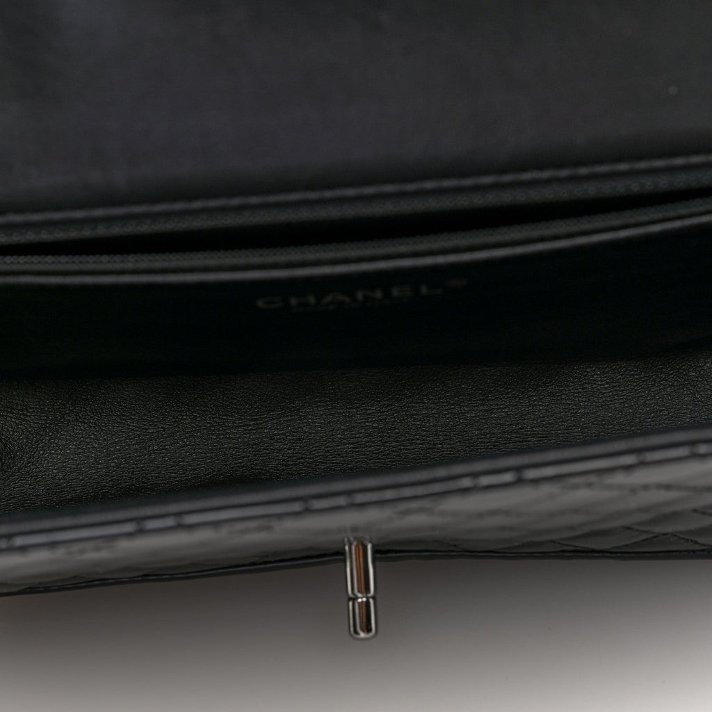 Patent Quilted Classic Twist Flap Bag Black